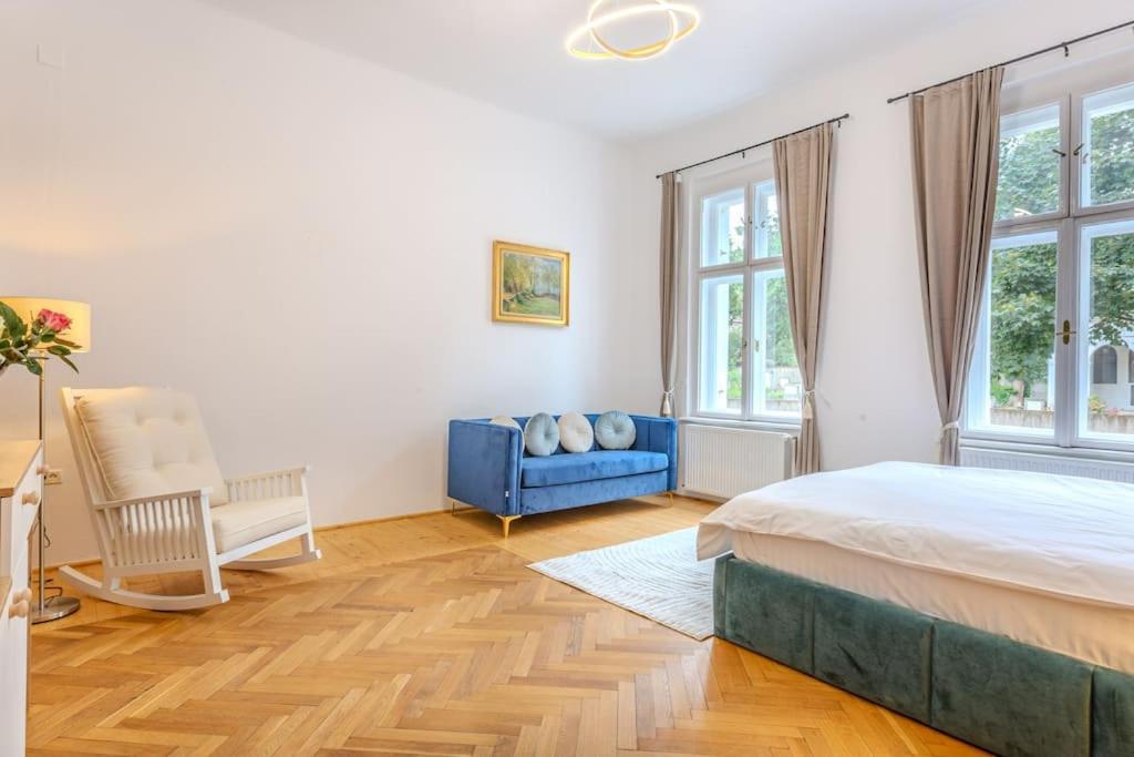 Appartement Gb4 By Rentable à Braşov Extérieur photo