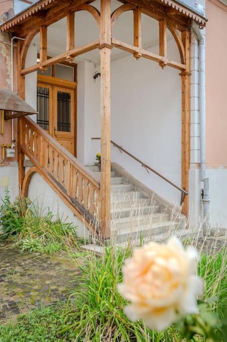 Appartement Gb4 By Rentable à Braşov Extérieur photo